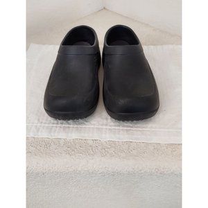 TREDSAFE Womens 6 Mens 5 Black Shoes Slip Oil Resistant Slip On Clog Nursing